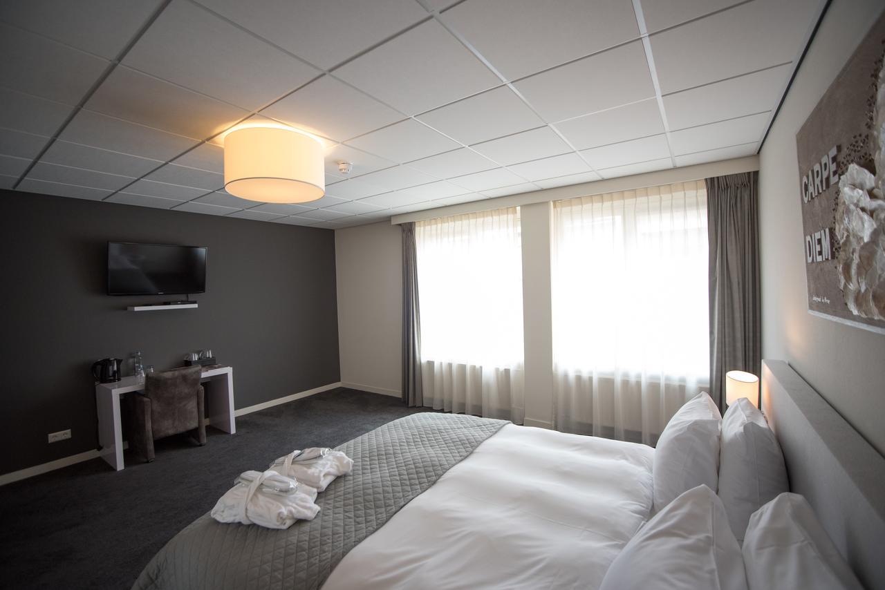 سينت مارتينسديك Hotel Het Raedthuys المظهر الخارجي الصورة